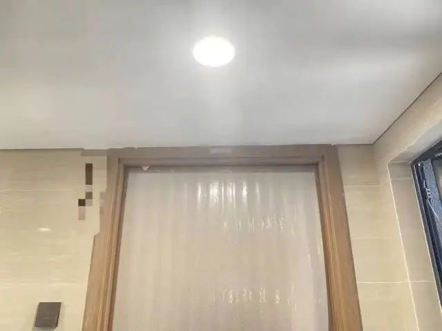 DƬ